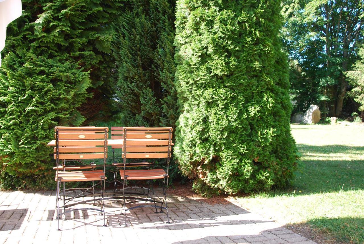 Landgasthof Zum Dorfkrug Otel Häusern Dış mekan fotoğraf