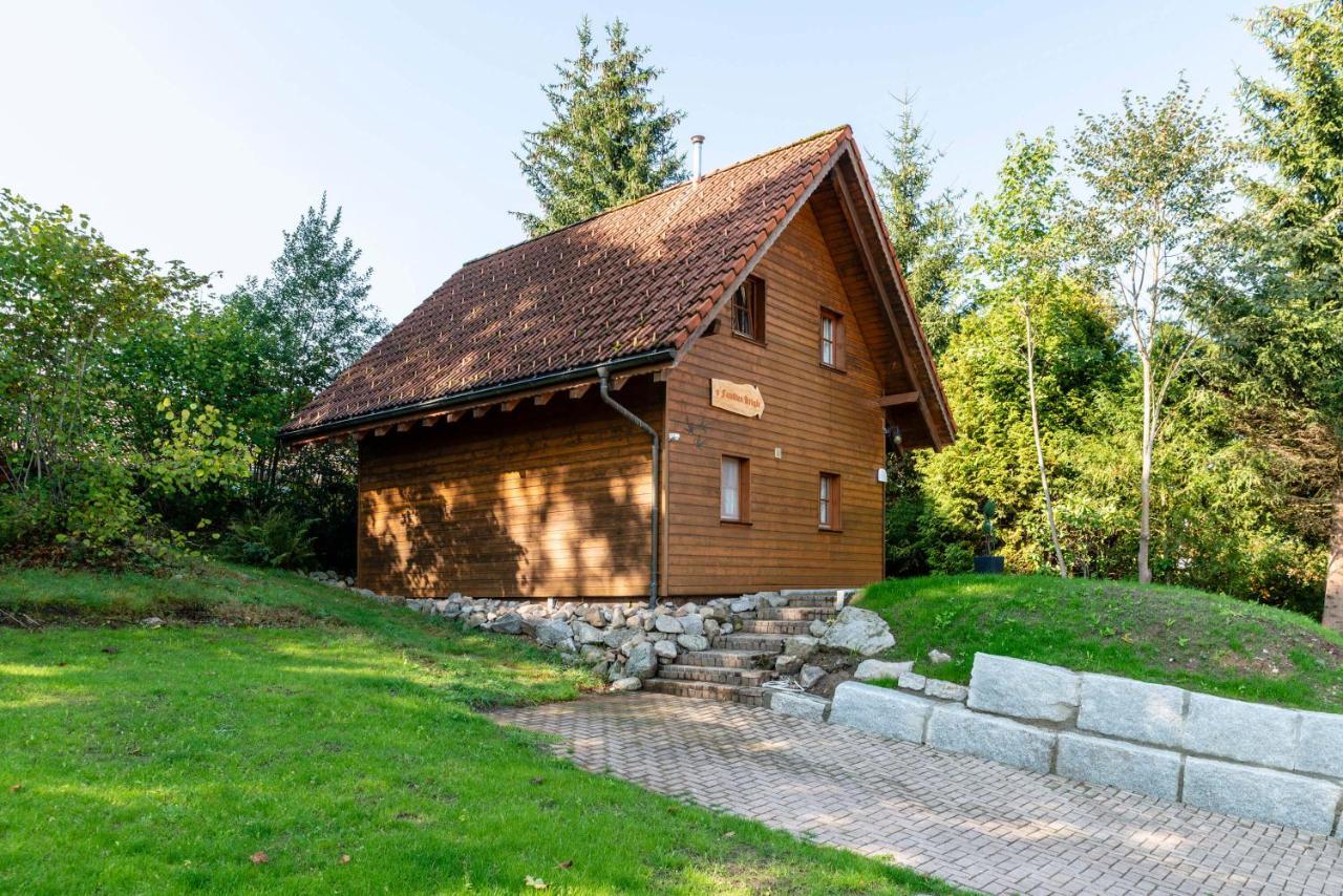 Landgasthof Zum Dorfkrug Otel Häusern Dış mekan fotoğraf