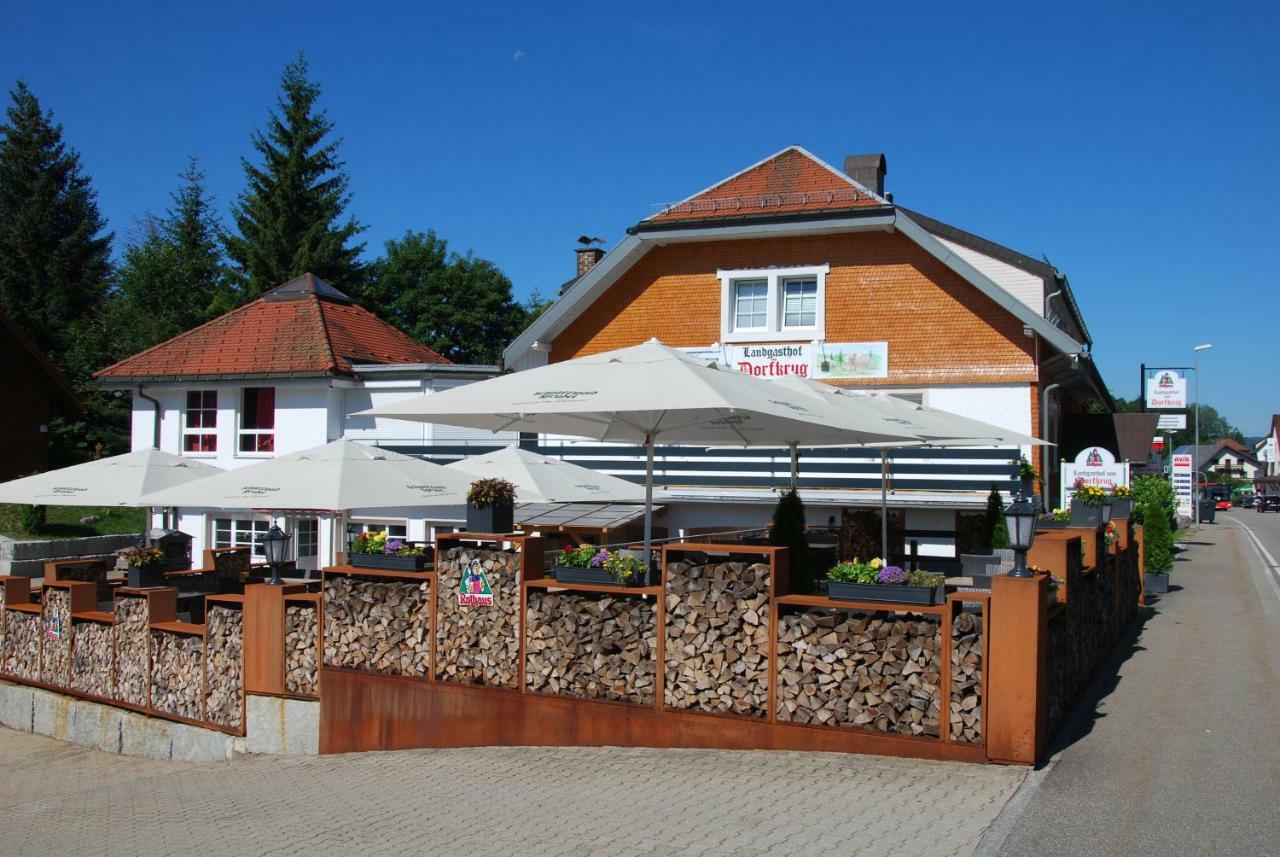 Landgasthof Zum Dorfkrug Otel Häusern Dış mekan fotoğraf