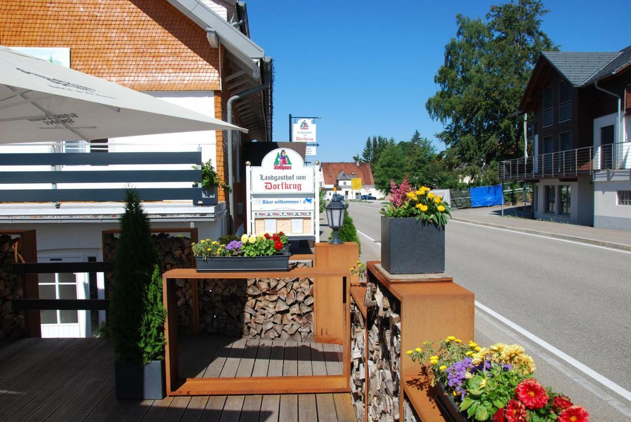 Landgasthof Zum Dorfkrug Otel Häusern Dış mekan fotoğraf