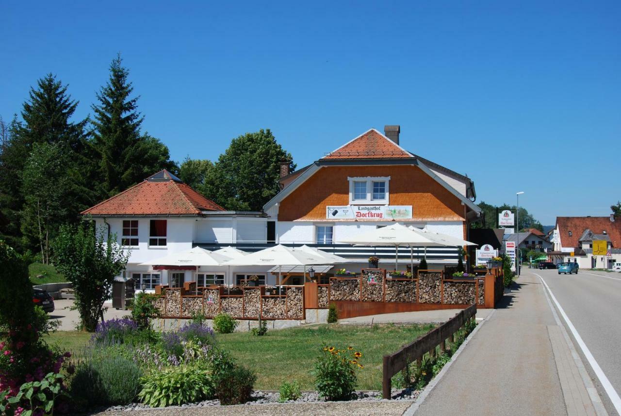 Landgasthof Zum Dorfkrug Otel Häusern Dış mekan fotoğraf